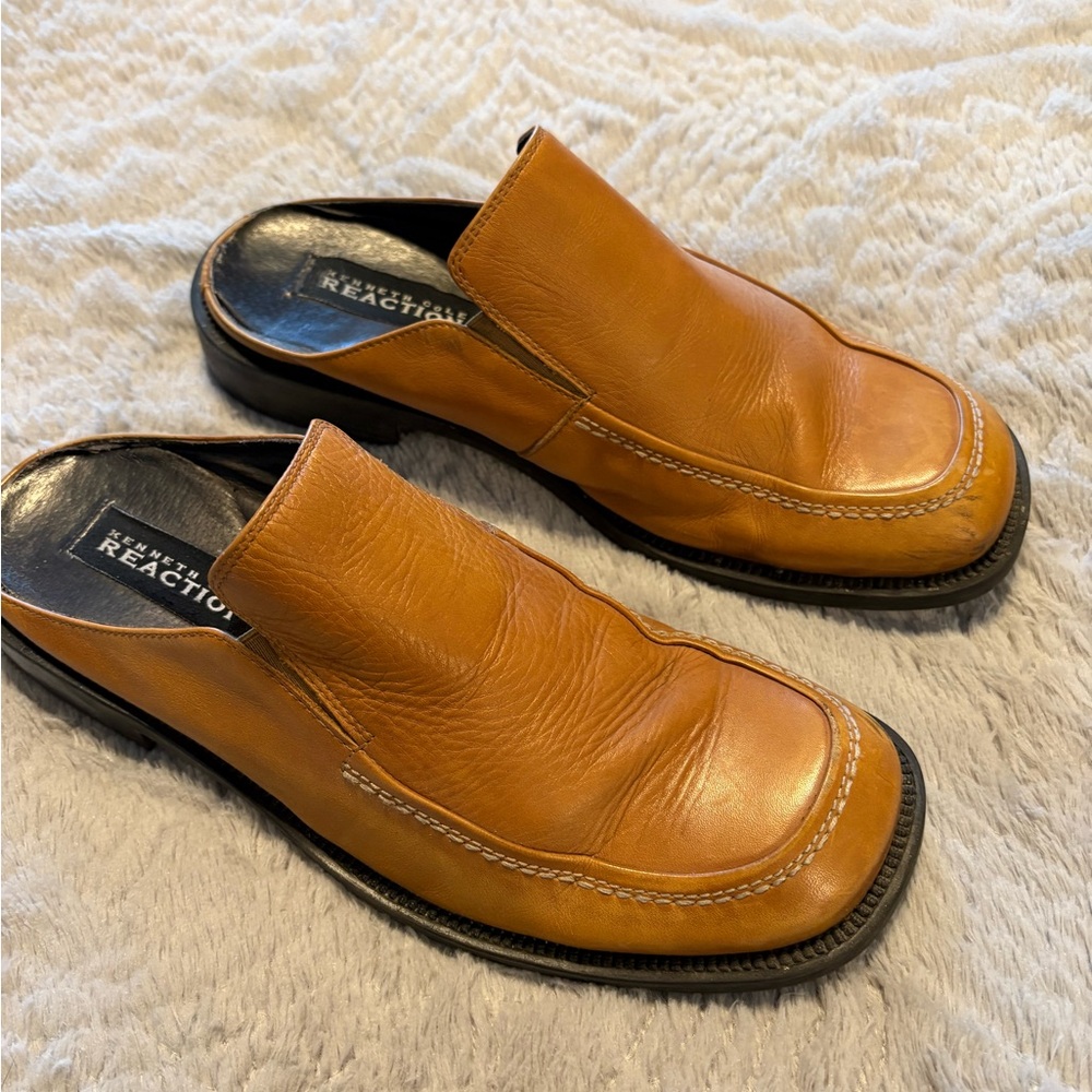 Kenneth Cole 
Reaction Mule Shoes